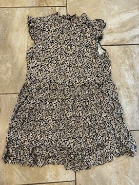 Floral Daisy Print Women's Blouse in Black, White & Yellow